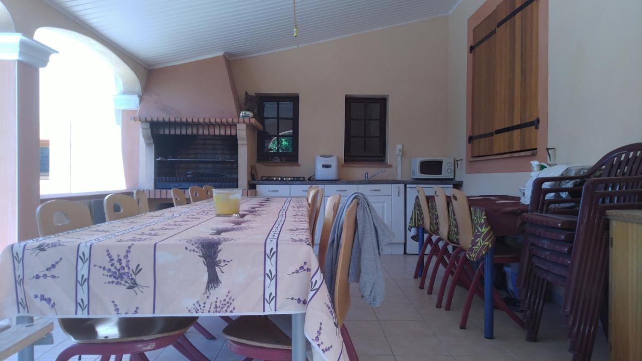 Le Chalet De Lylou Montady Exterior photo